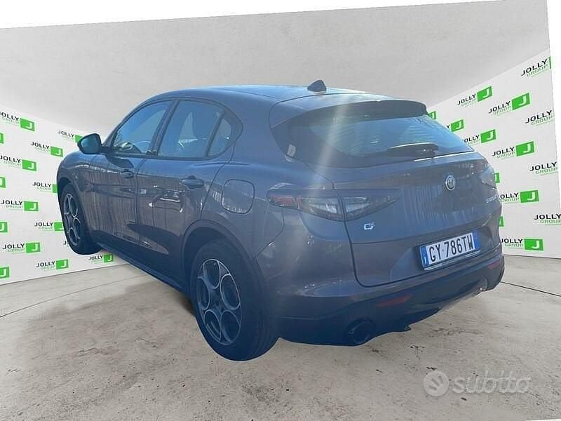 Usata Alfa Romeo Stelvio Veloce 160 CV (117 kW) 2025 Grigio SUV
