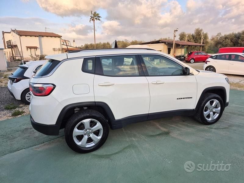 Usata Jeep Compass Limited 140 CV (102 kW) 2018 Bianco SUV