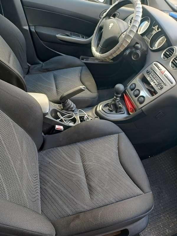 Usata Peugeot 308 111 CV (81 kW) 2011 Blu/azzurro Station wagon