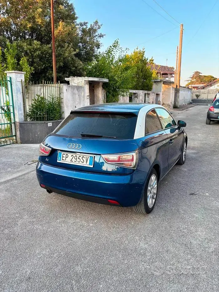 Usata Audi A1 90 CV (66 kW) 2013 Bluazzurro Utilitaria