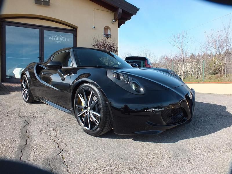 Usata Alfa Romeo 4C 242 CV (177 kW) 2016 Nero Coupé