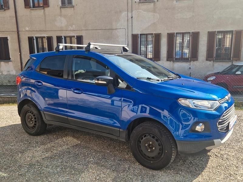 Usata Ford Ecosport Titanium 95 CV (69 kW) 2017 Blu/azzurro SUV