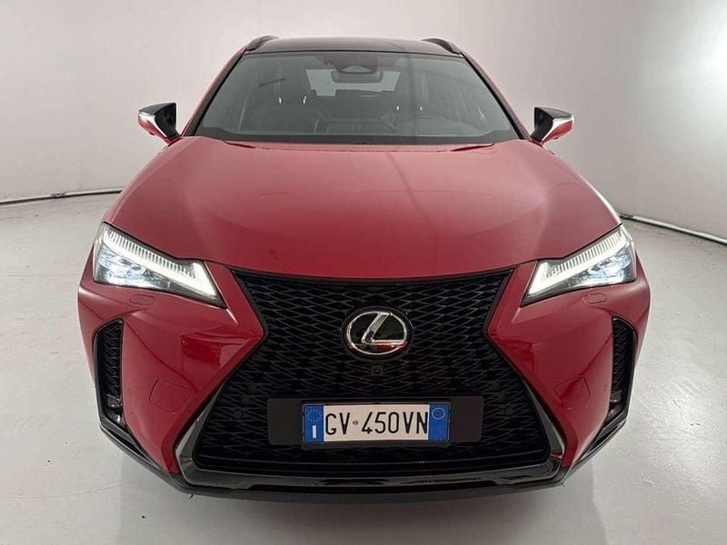 Usata Lexus UX 300h Sport Line 152 CV (111 kW) 2024 Rosso SUV