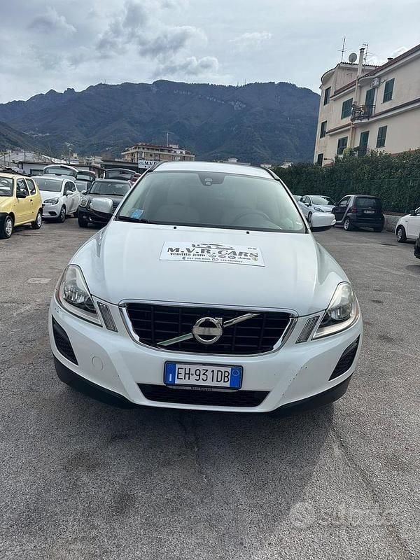 Usata Volvo XC60 Summum 163 CV (119 kW) 2011 Bianco SUV