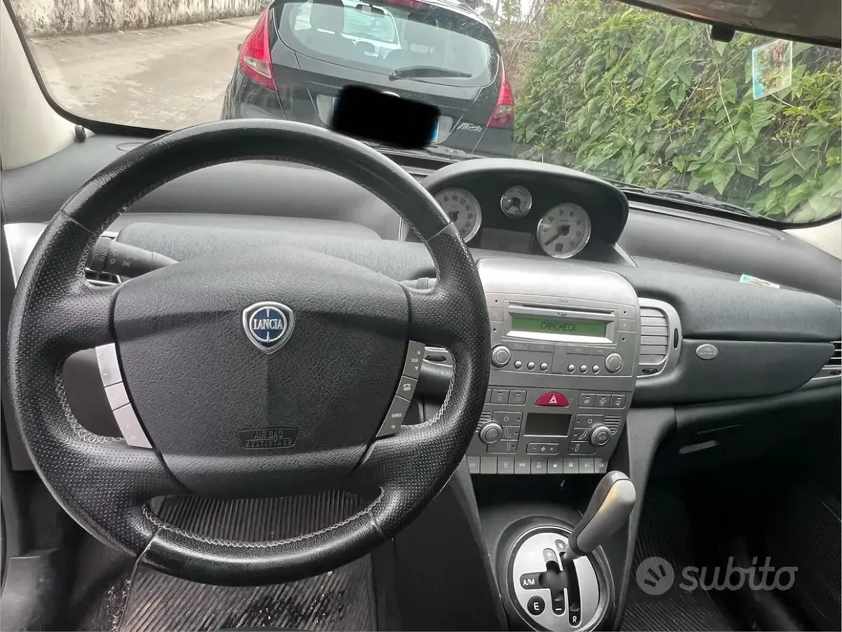 Usata Lancia Ypsilon 95 CV (69 kW) 2009 Nero Utilitaria