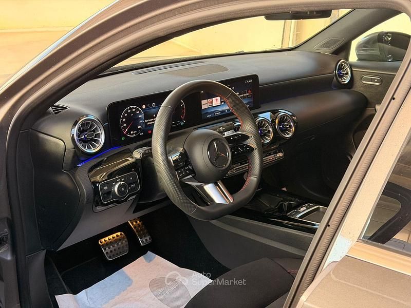 Usata Mercedes A200 Advanced Plus 163 CV (119 kW) 2025 Grigio montagna Berlina