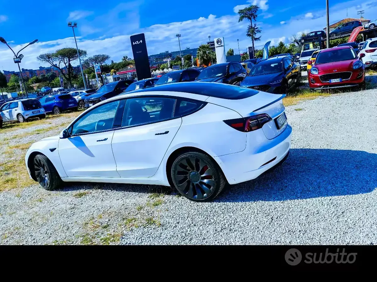 Usata Tesla Model 3 Performance 155 kW (211 CV) 2021 Bianco Berlina