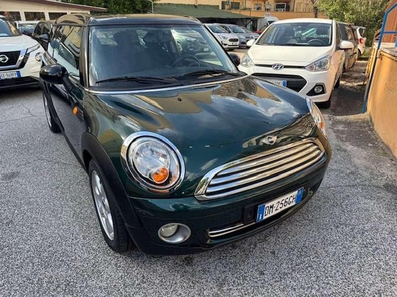 Usata Mini Cooper Clubman 120 CV (88 kW) 2008 Verde scuro metallizzato Station wagon