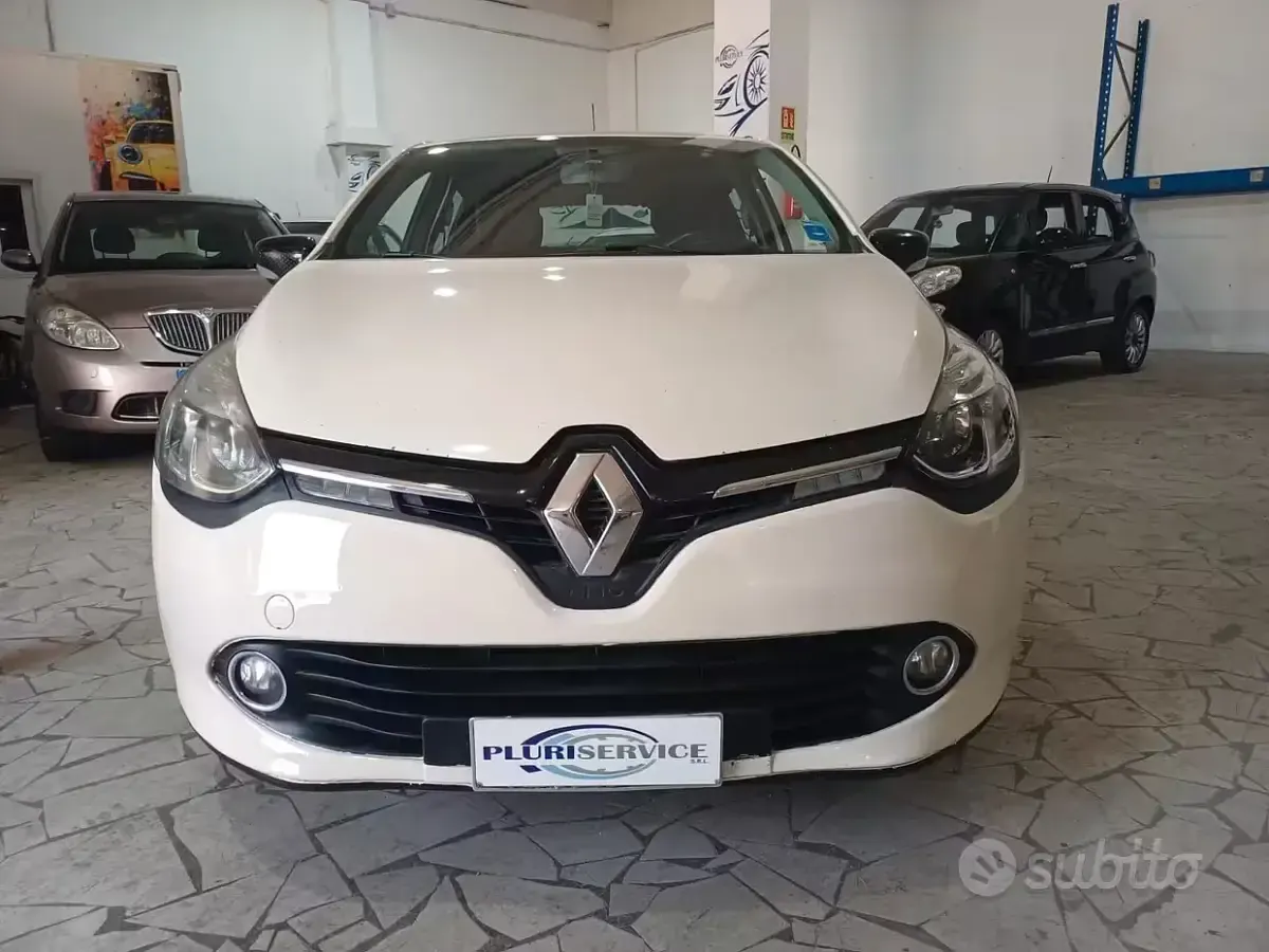 Usata Renault Clio IV 90 CV (66 kW) 2017 Beige Berlina