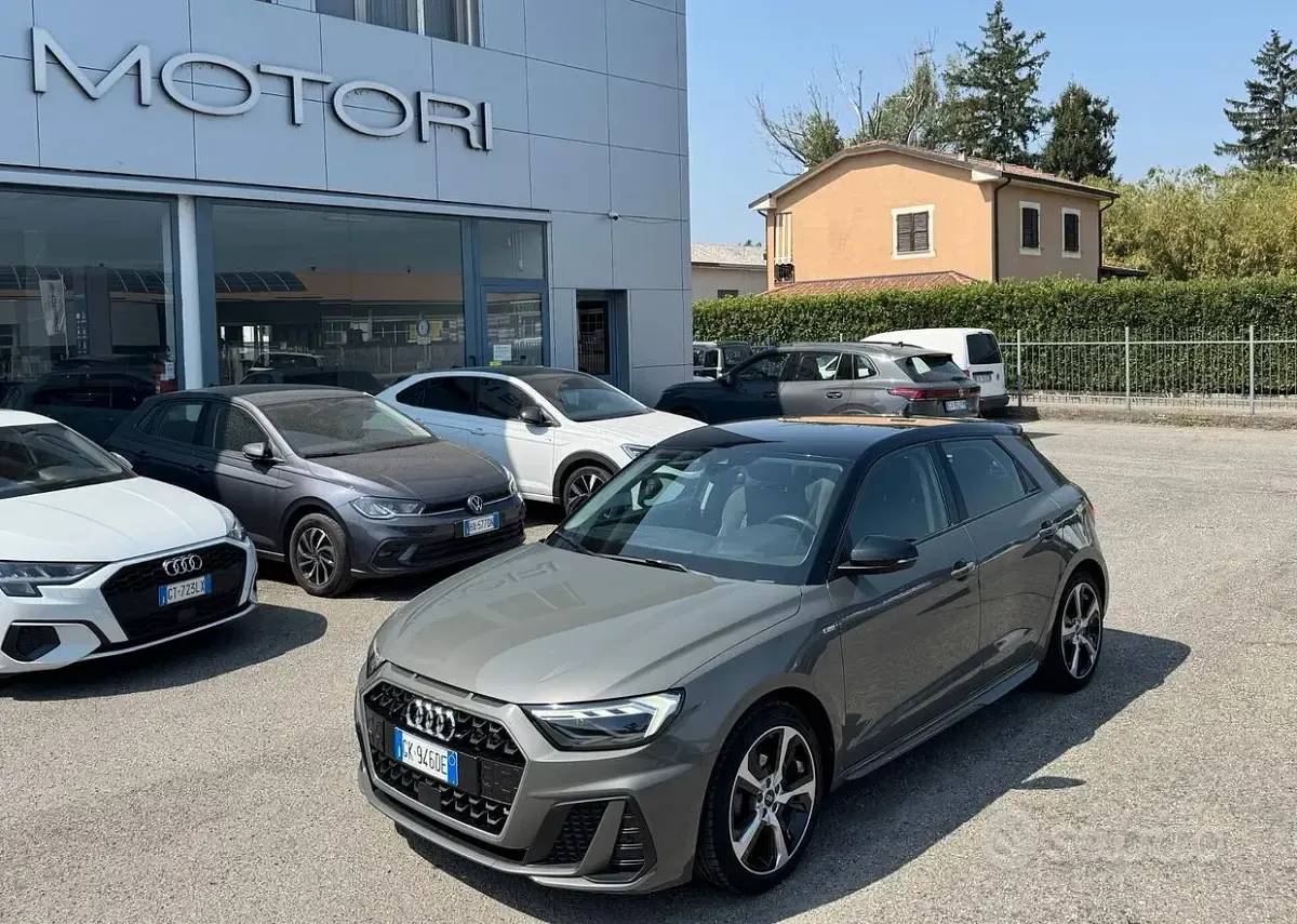 Usata Audi A1 Sportback S-Line 95 CV (69 kW) 2021 Grigio Utilitaria