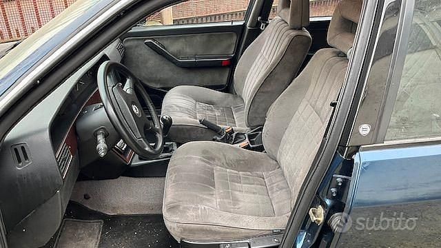 Usata Lancia Dedra 162 CV (119 kW) 1990 Berlina