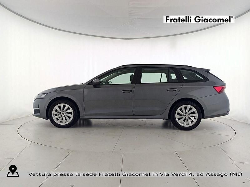Usata Skoda Octavia Executive 116 CV (85 kW) 2025 Gray Station wagon