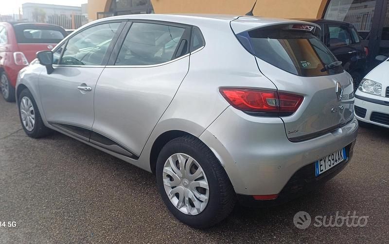 Usata Renault Clio IV 75 CV (55 kW) 2015 Grigio Berlina