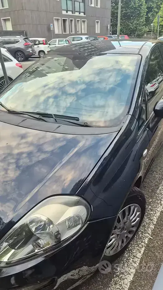 Usata Fiat Punto 69 CV (50 kW) 2016 Blu Utilitaria