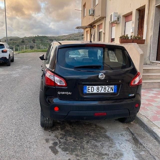 Usata Nissan Qashqai 2010 Grigio SUV