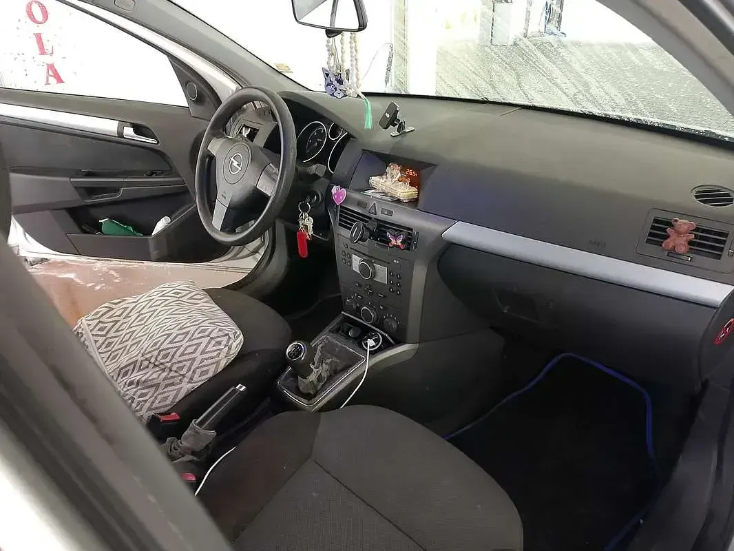 Usata Opel Astra Edition 82 CV (60 kW) 2005
