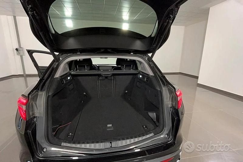 Usata Alfa Romeo Stelvio Business 160 CV (117 kW) 2019 Nero SUV