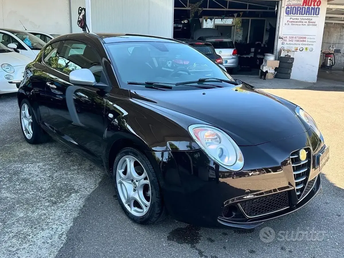 Usata Alfa Romeo MiTo Distinctive 120 CV (88 kW) 2010 Nero Utilitaria