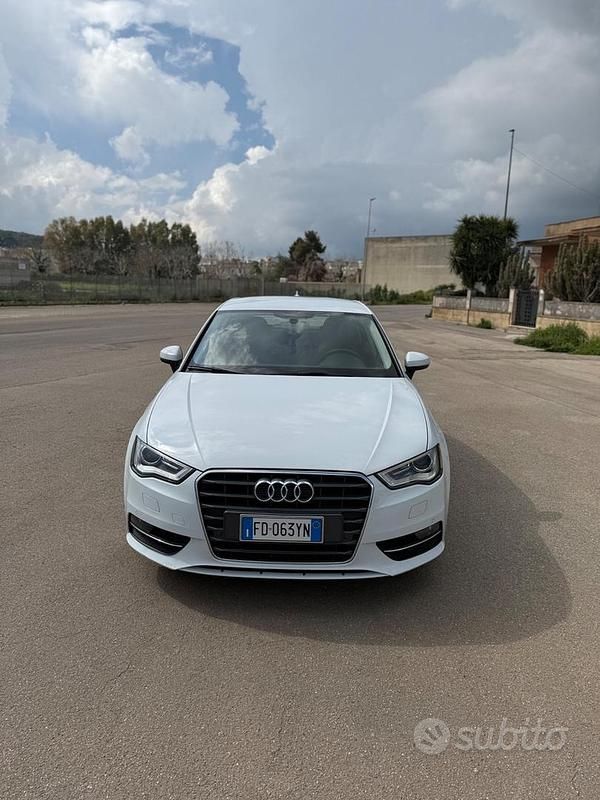 Usata Audi A3 Ambition 110 CV (80 kW) 2016 Bianco Berlina