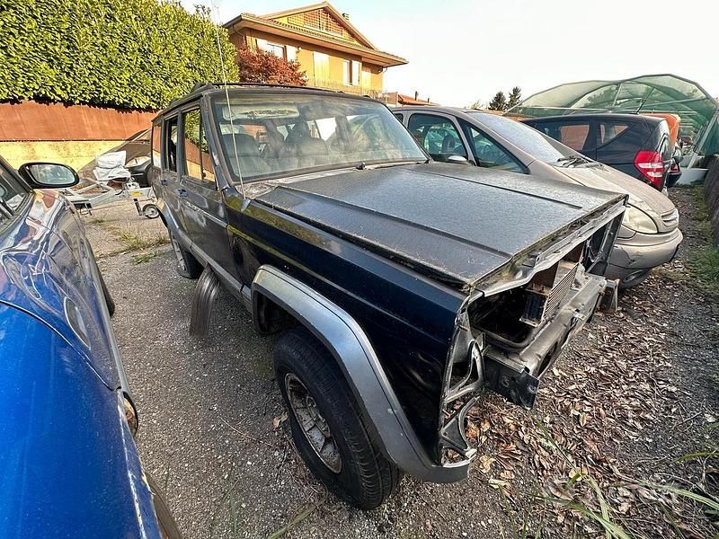 Usata Jeep Cherokee 80 CV (58 kW) 1989 SUV
