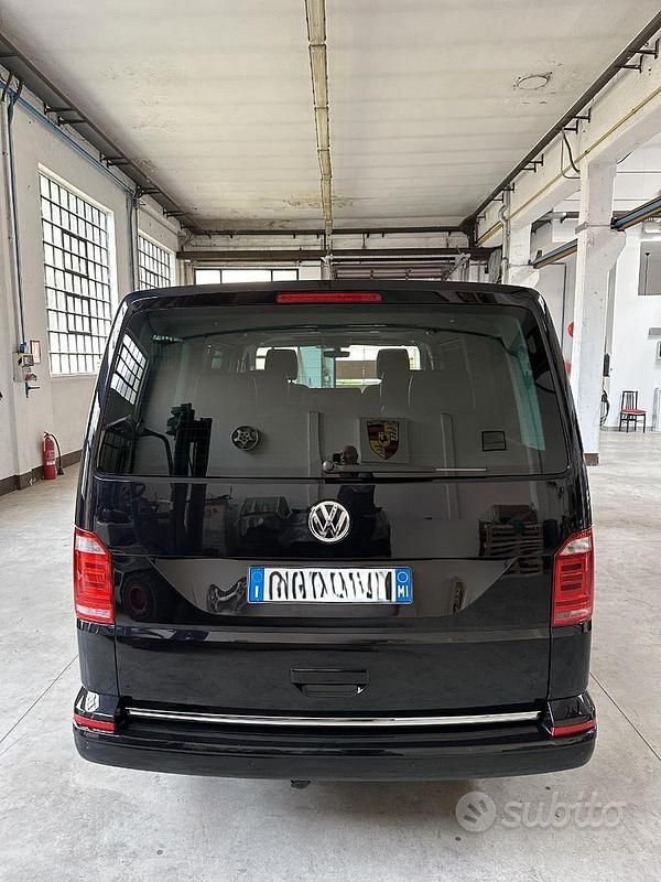 Usata VW T6 Generation Six 204 CV (150 kW) 2015 Nero Furgone