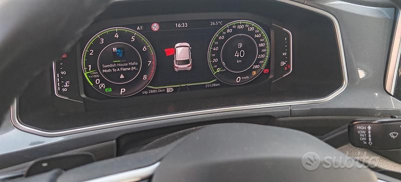 Usata VW T-Roc Style 150 CV (110 kW) 2022 Nero SUV