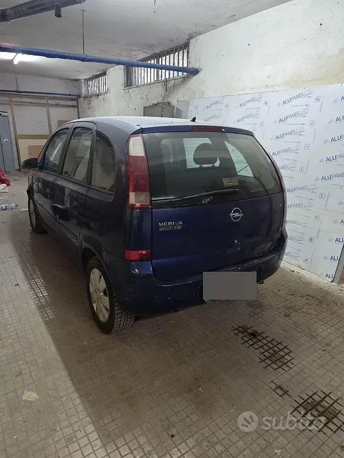 Usata Opel Meriva 101 CV (74 kW) 2004 Monovolume