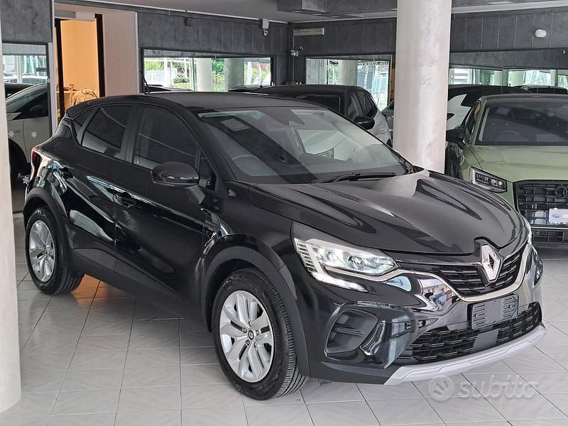 Nero Usata 2024 Renault Captur Techno SUV | 18.990 € (Ottimo prezzo) - Immagine 1/4