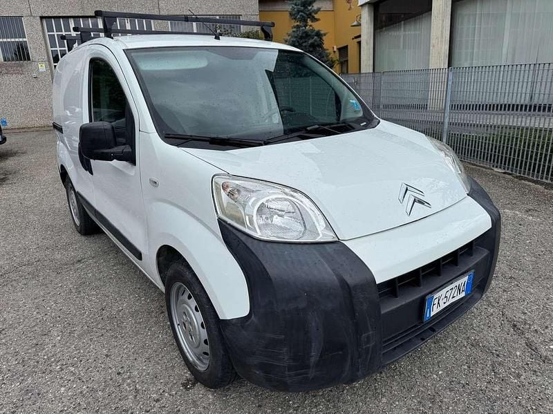 Bianco Usata 2017 Citroën Nemo Monovolume | 6500 € (Buon prezzo) - Immagine 1/4