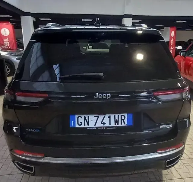 Usata Jeep Grand Cherokee Summit 272 CV (200 kW) 2023 Nero SUV