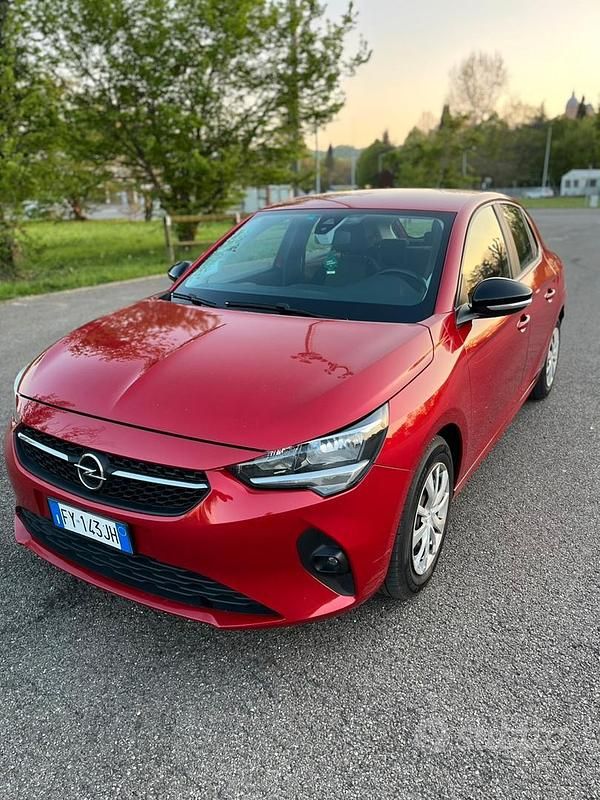Usata Opel Corsa Enjoy 80 CV (58 kW) 2020 Rosso Utilitaria