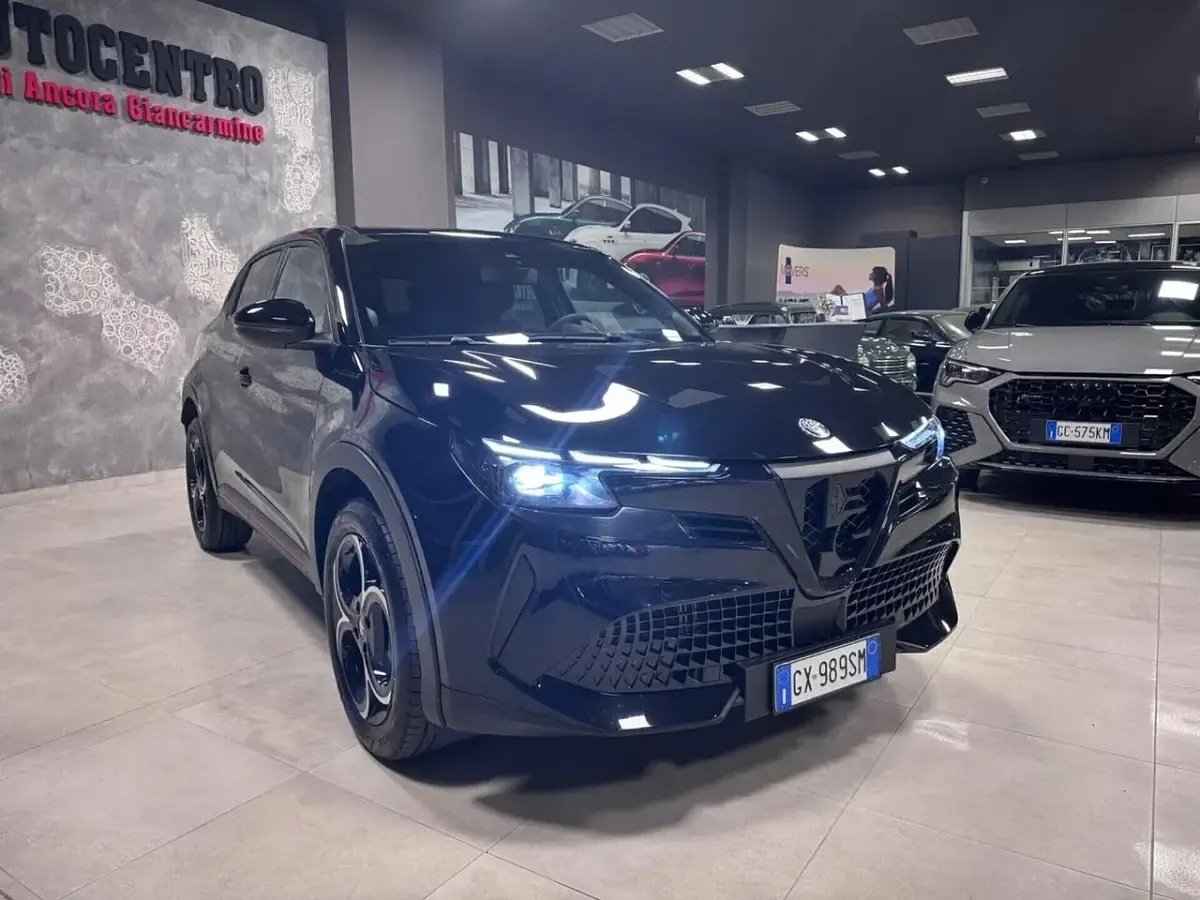 Brugt Alfa Romeo GT Junior Edizione Speciale 136 HK (100 kW) 2024 Sort SUV
