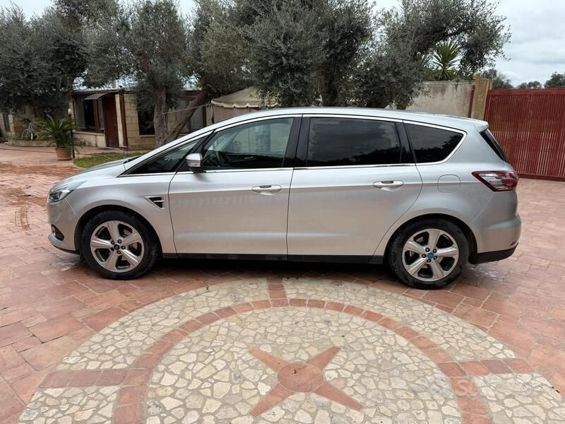 Usata Ford S-MAX S 179 CV (131 kW) 2016 Argento Monovolume