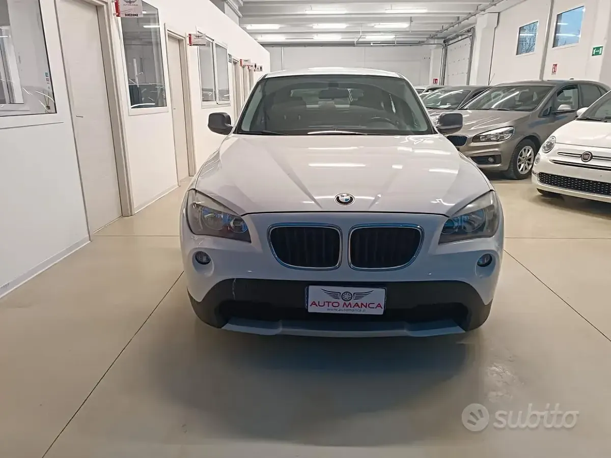 Usata BMW X1 143 CV (105 kW) 2011 Bianco SUV