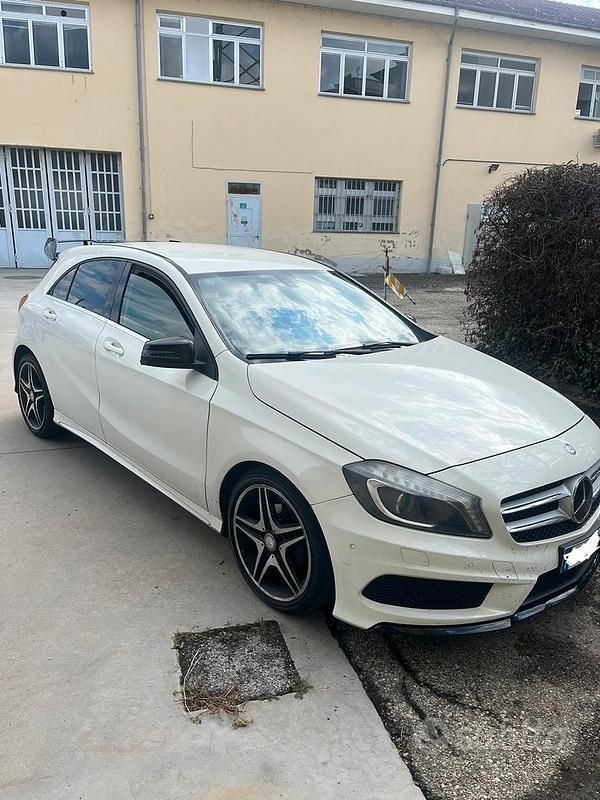 Usata Mercedes A200 Premium 156 CV (114 kW) 2013 Bianco Berlina