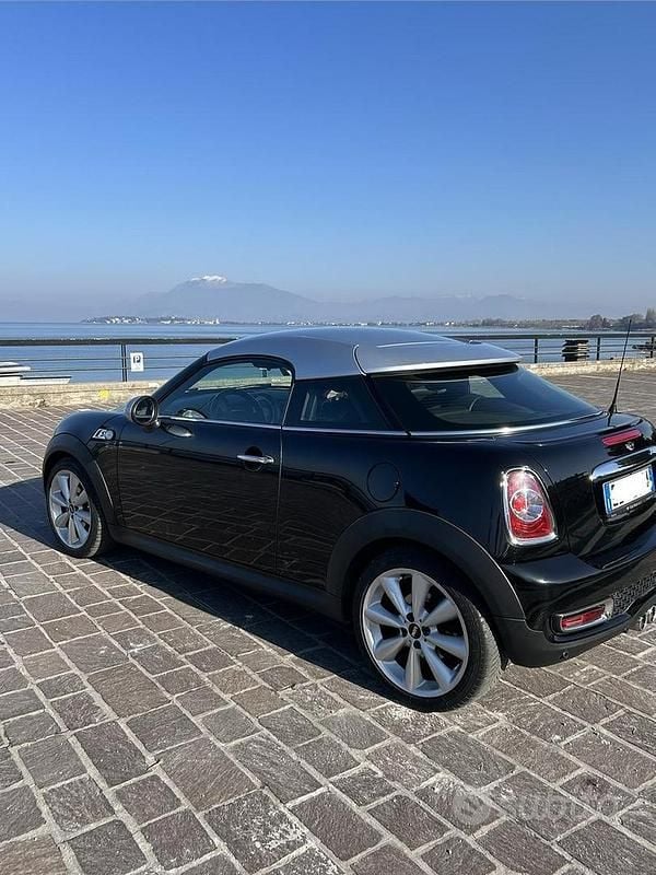 Usata Mini Cooper S Coupé 184 CV (135 kW) 2012 Nero Coupé