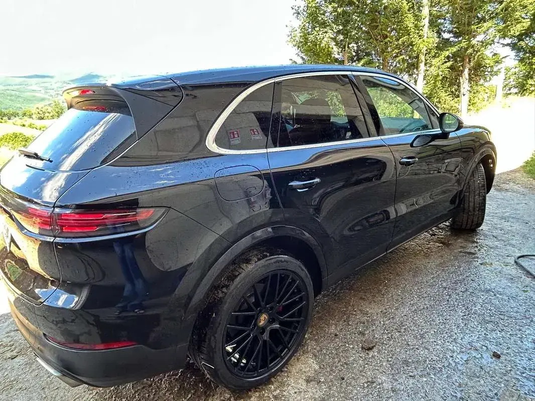 Usata Porsche Cayenne 340 CV (250 kW) 2019 Nero SUV
