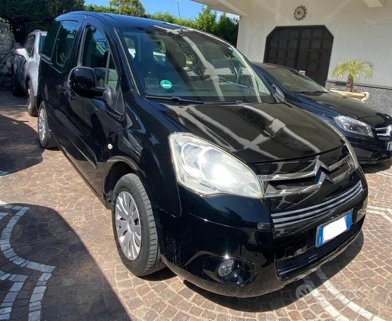 Usata Citroën Berlingo XTR 92 CV (67 kW) 2011 Nero(met.) Monovolume