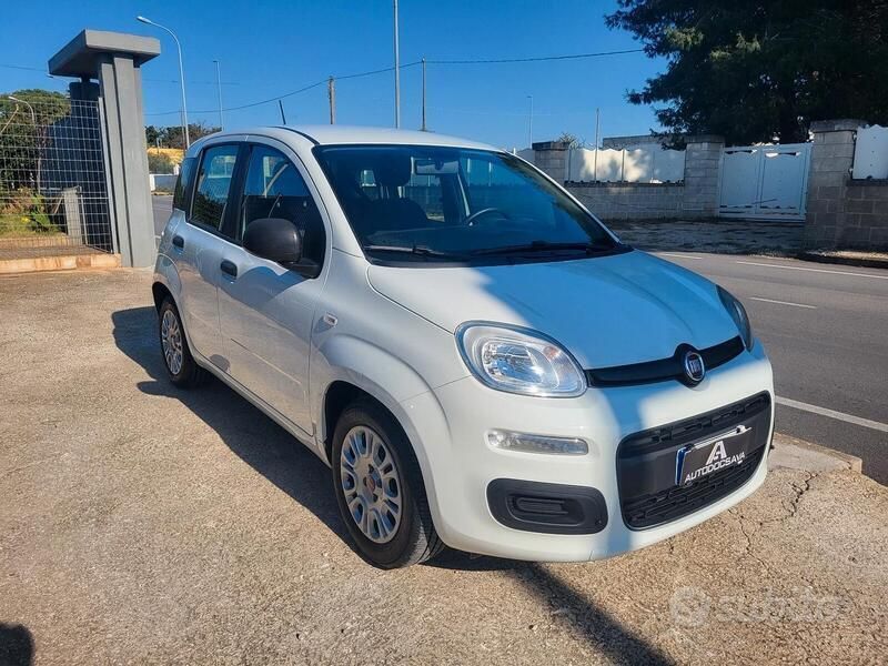 Usata Fiat Panda Easy 70 CV (51 kW) 2020 Bianco Utilitaria