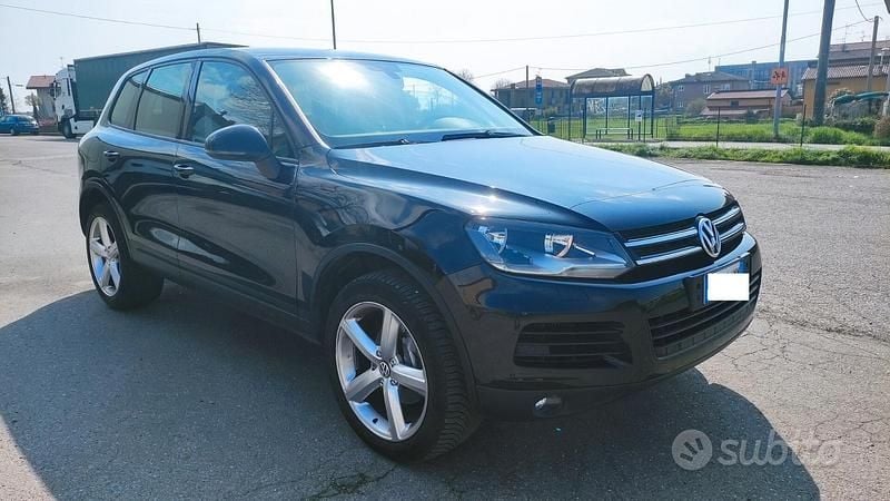 Usata VW Touareg 239 CV (175 kW) 2010 Nero SUV
