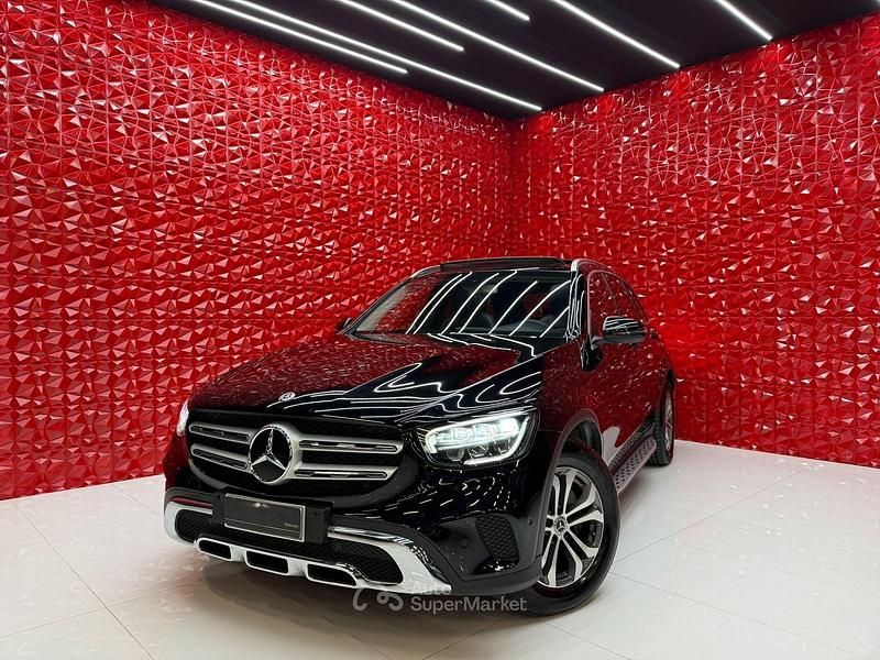 Nero Usata 2020 Mercedes GLC220 Premium Plus SUV | 34.900 € (Buon prezzo) - Immagine 1/4
