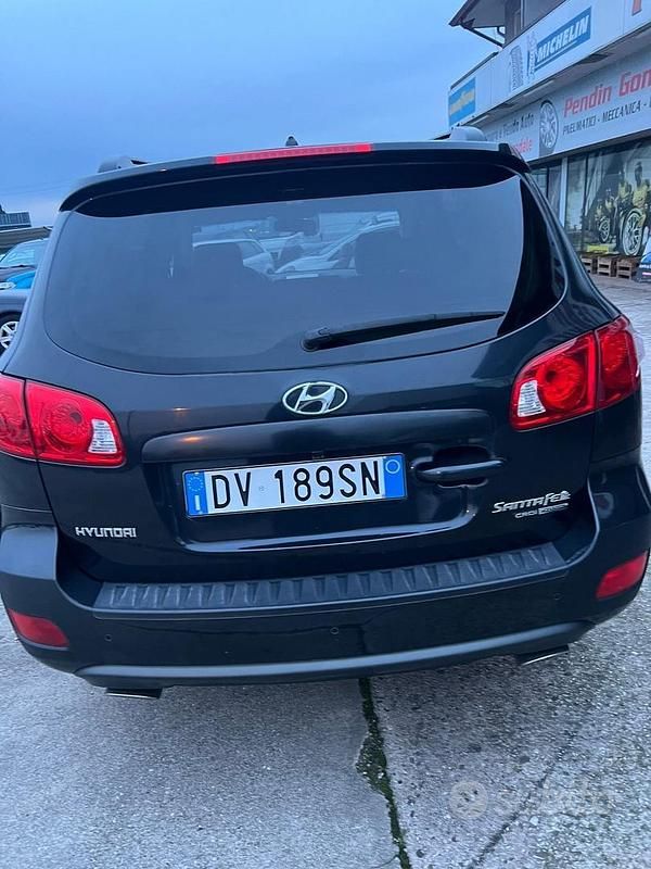 Usata Hyundai Santa Fe 155 CV (114 kW) 2009 Nero SUV