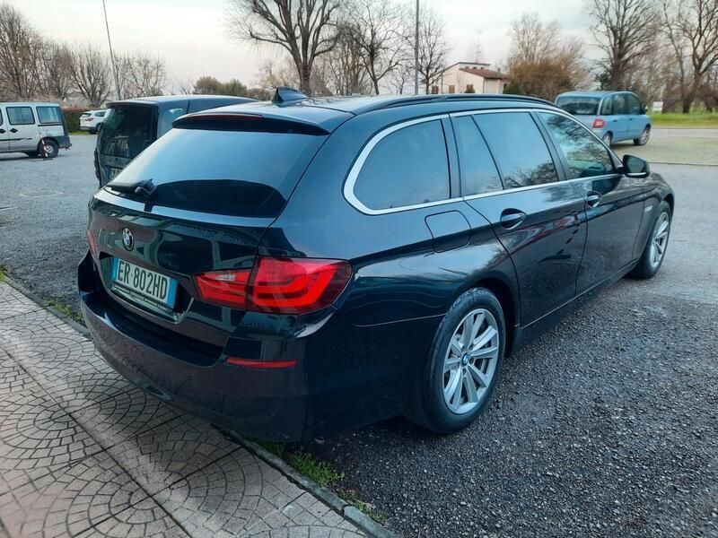 Usata BMW 520 Efficient Dynamics 184 CV (135 kW) 2013 Nero Station wagon
