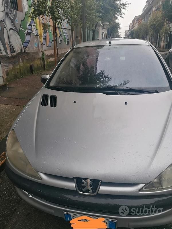 Usata Peugeot 206 2002 Grigio Utilitaria