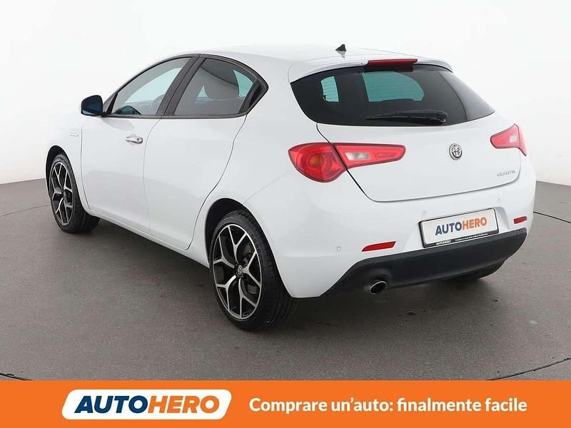 Usata Alfa Romeo Giulietta Super 120 CV (88 kW) 2017 Bianco Utilitaria