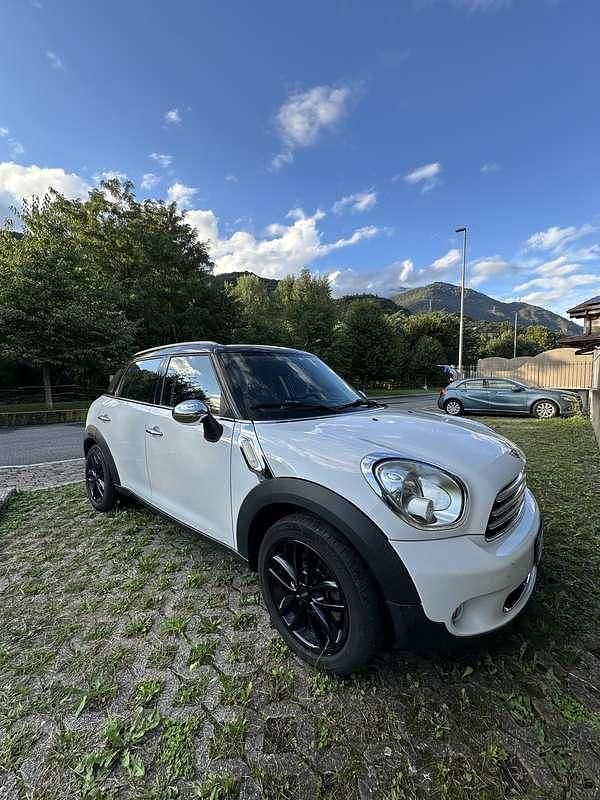 Usata Mini Cooper D Countryman 111 CV (81 kW) 2012 Bianco SUV