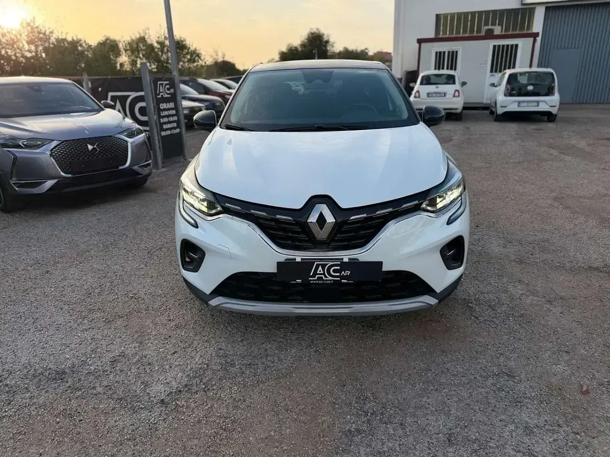 Usata Renault Captur Techno 94 CV (69 kW) 2022 Bianco SUV