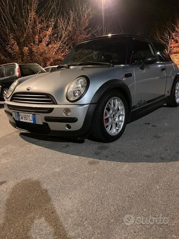 Usata Mini Cooper 80 CV (58 kW) 2005 Grigio Utilitaria