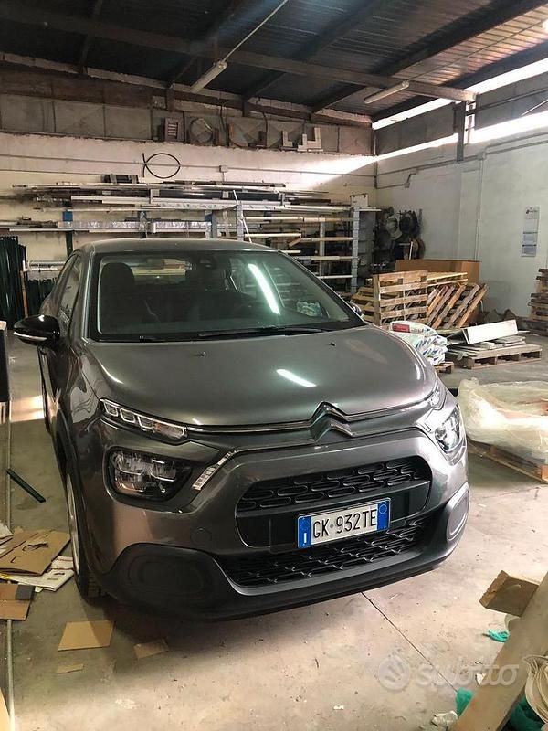 Usata Citroën C3 Feel 102 CV (75 kW) 2022 Grigio Utilitaria