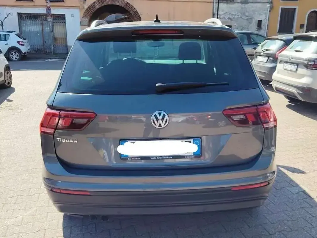 Usata VW Tiguan R-line 150 CV (110 kW) 2019 SUV